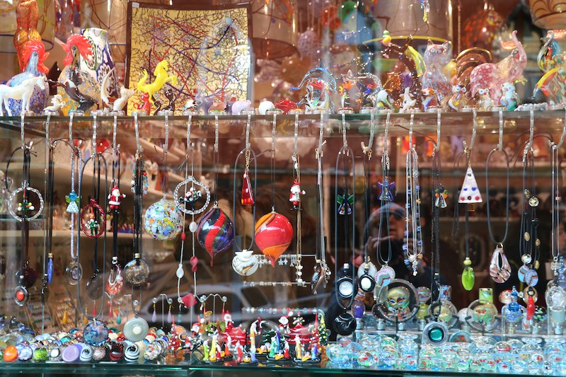 Christmas in Venice: Discover the Magic of Murano Glass and the Perfect Holiday Gifts